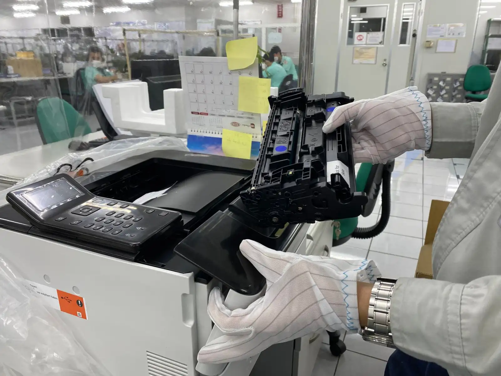 电容器选型中的ESR与温度特性对电路稳定性的影响分析