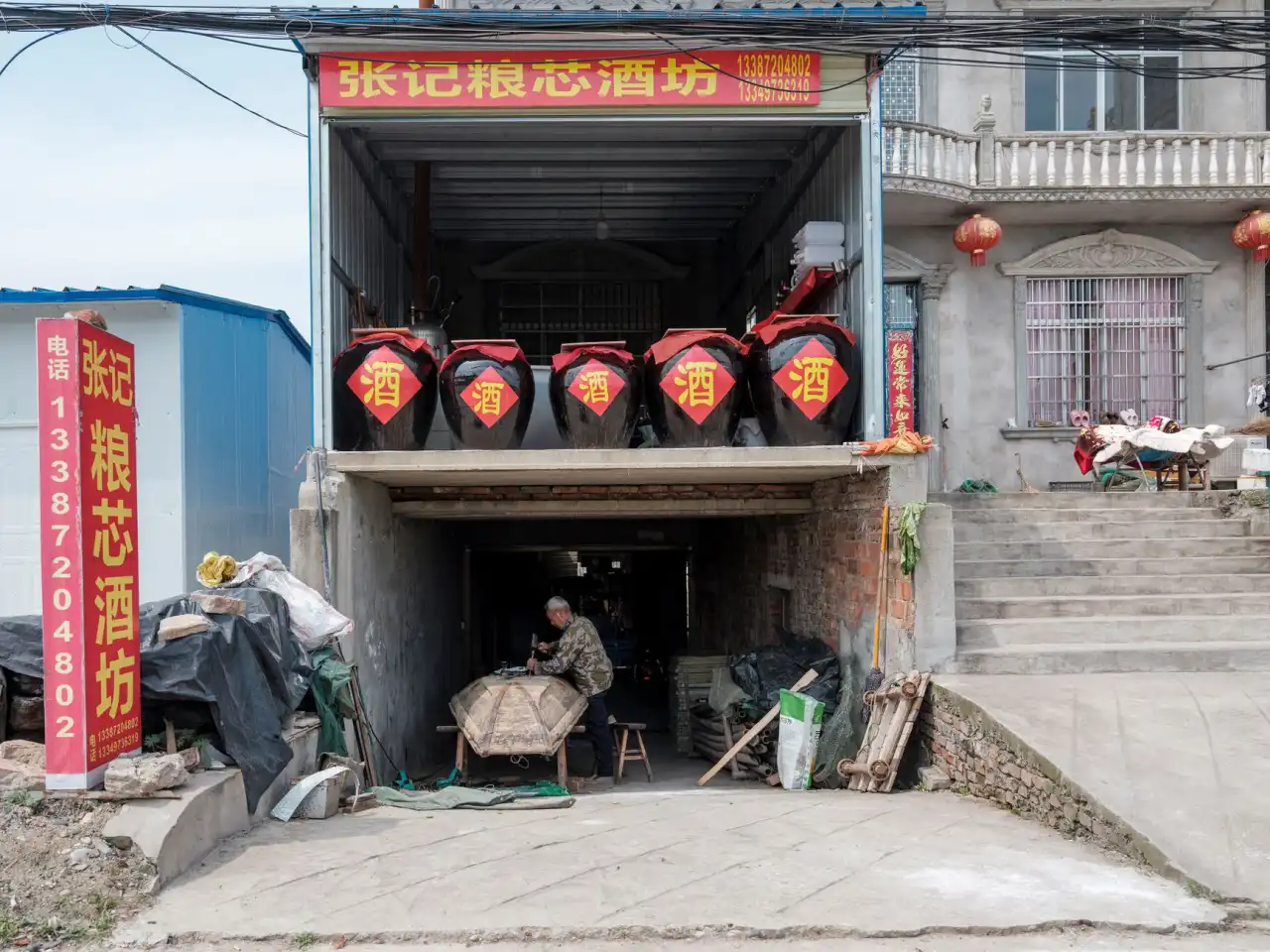 华尊电子电容器常见型号参数与选型要点对比